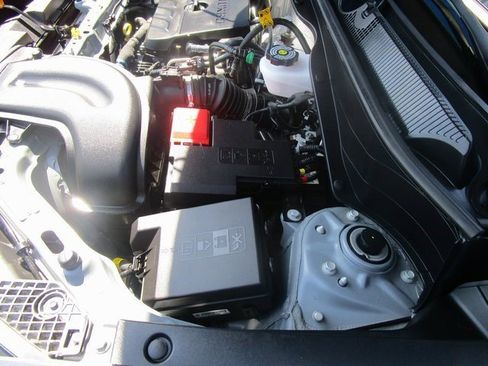 Certified 2023 Buick Encore GX Select w/ Sport Touring Package image 10