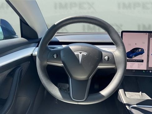 Used 2022 Tesla Model 3 Long Range AWD/4WD image 13