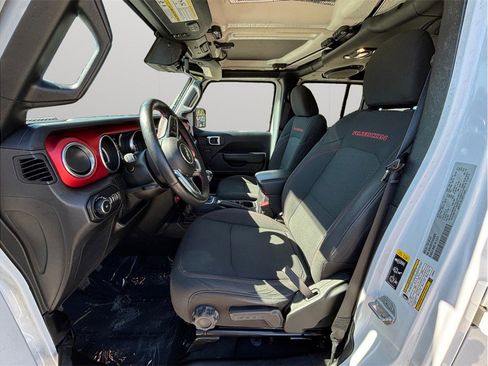 Used 2020 Jeep Wrangler Unlimited Rubicon image 2