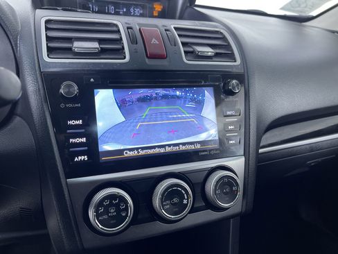 Used 2016 Subaru Crosstrek 2.0i Limited image 19