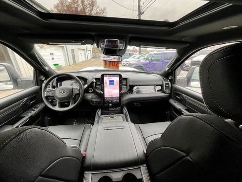 New 2026 RAM 3500 Limited image 37