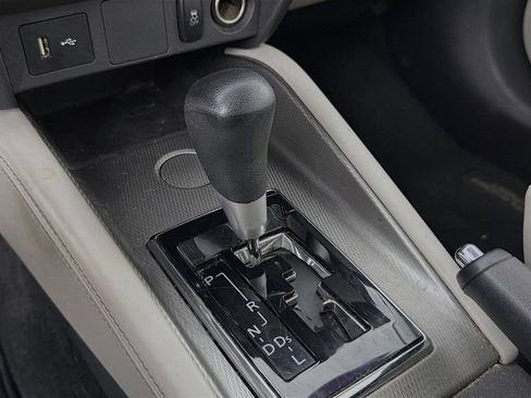 Used 2018 Mitsubishi Outlander Sport ES FWD image 18
