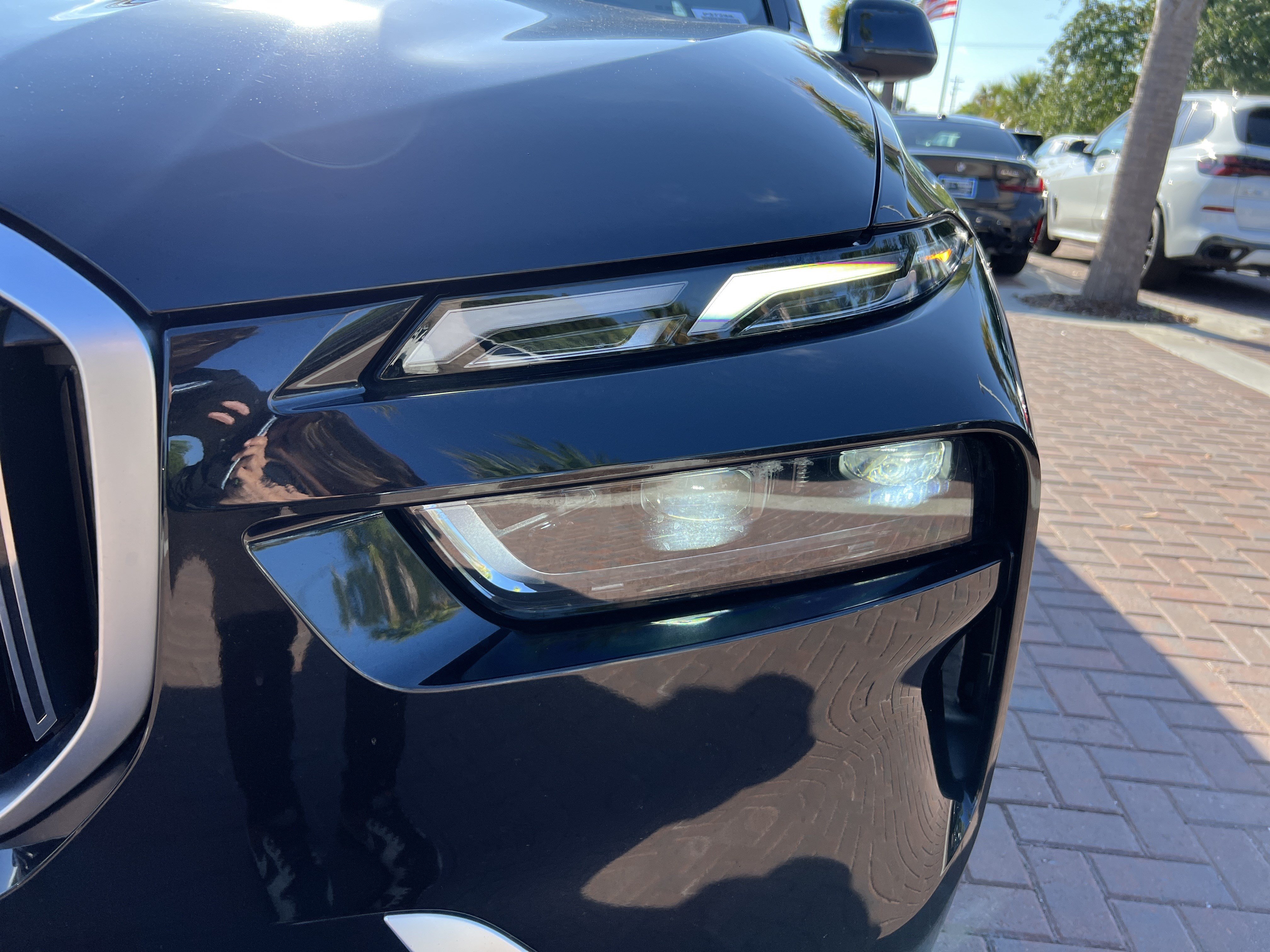 Certified 2024 BMW X7 xDrive40i w/ Premium Package AWD/4WD image 6
