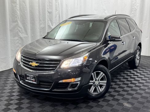 Used 2016 Chevrolet Traverse LT image 4