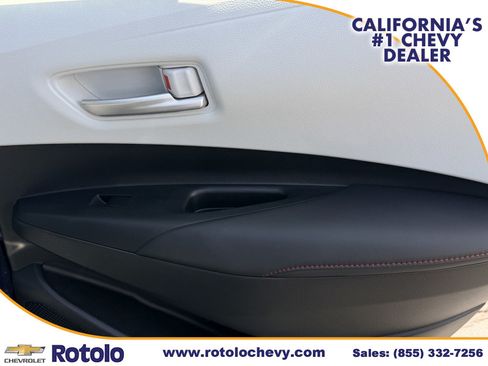 Used 2024 Toyota Corolla SE w/ SE Premium Package FWD image 11