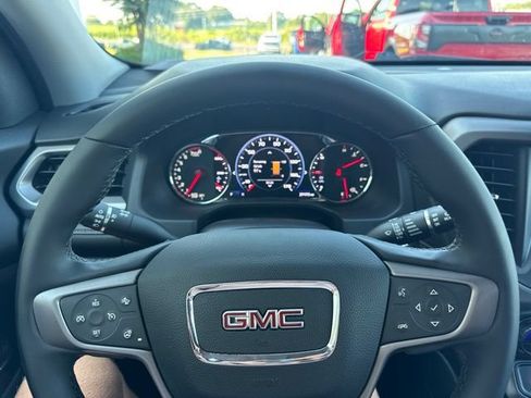 Used 2023 GMC Acadia AT4 w/ Technology Package AWD/4WD image 23