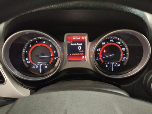 Used 2019 Dodge Journey SE FWD image 23