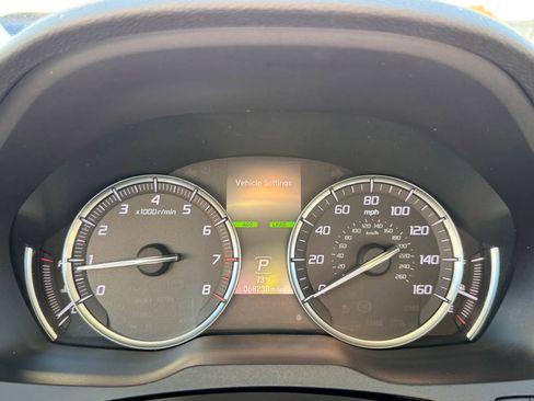 Used 2020 Acura MDX SH-AWD image 18