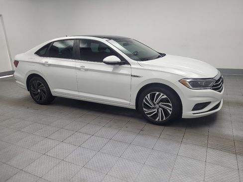 Used 2019 Volkswagen Jetta SEL Premium FWD image 11