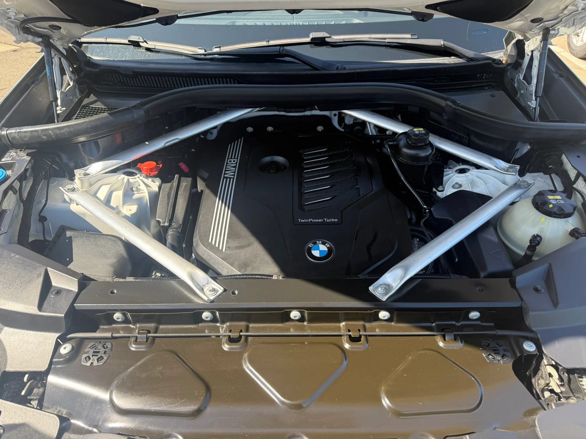 Used 2020 BMW X5 sDrive40i w/ Convenience Package RWD image 18