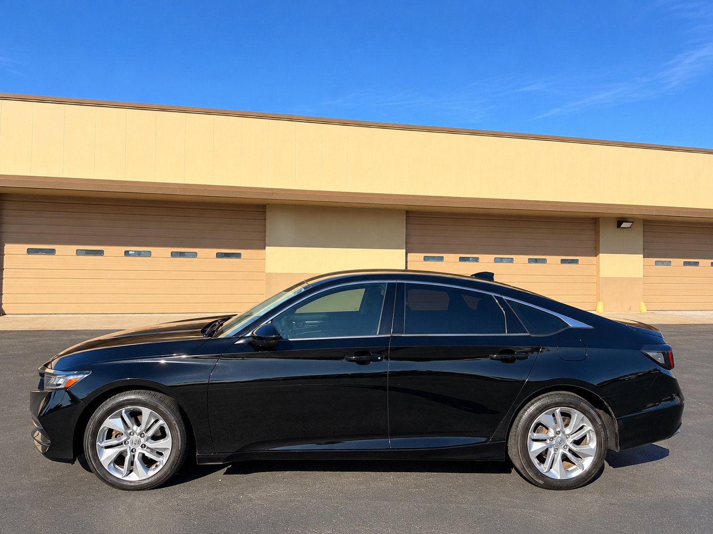 Used 2020 Honda Accord LX image 4
