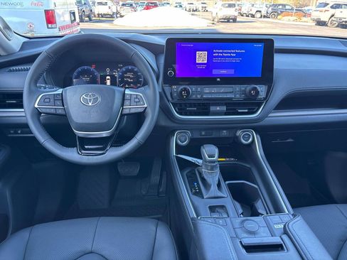 New 2026 Toyota Grand Highlander Limited image 10
