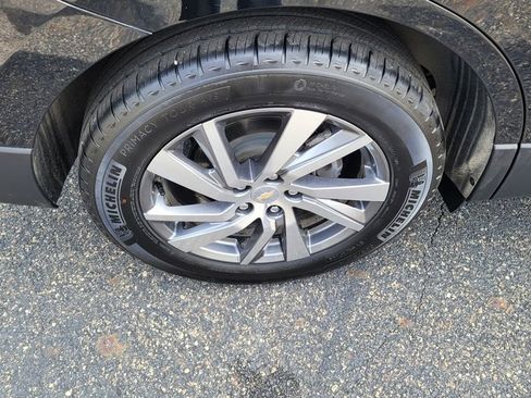 Used 2024 Chevrolet Equinox LT w/ LPO, Floor Liner Package image 13