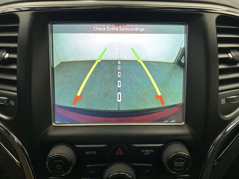 Used 2018 Jeep Grand Cherokee Trailhawk w/ Trailhawk Luxury Group AWD/4WD image 28