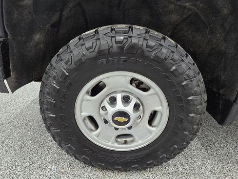 Used 2024 Chevrolet Silverado 2500 W/T w/ WT Convenience Package AWD/4WD image 30