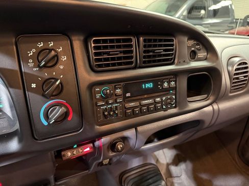Used 2002 Dodge Ram 2500 Truck 4x4 Quad Cab image 40
