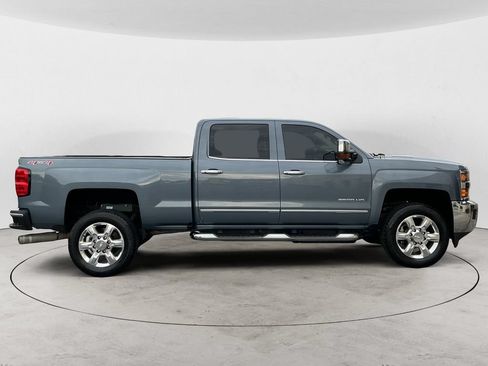 Used 2015 Chevrolet Silverado 2500 LTZ w/ Duramax Plus Package AWD/4WD image 4
