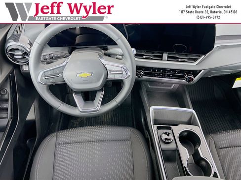 New 2026 Chevrolet Equinox LT FWD image 19