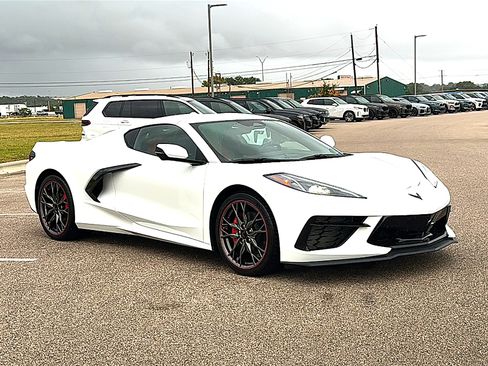 Used 2026 Chevrolet Corvette Stingray Coupe w/ Battery Protection Package RWD image 10