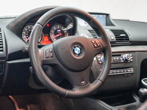 Used 2011 BMW 1 Series M image 15