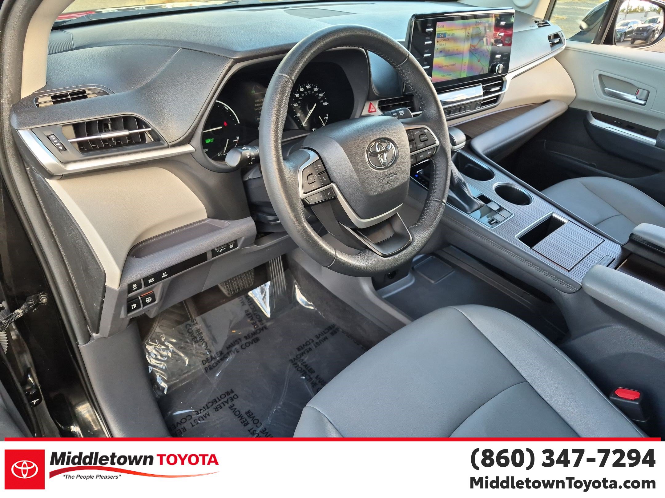Certified 2024 Toyota Sienna XLE w/ XLE Plus Package AWD/4WD image 16