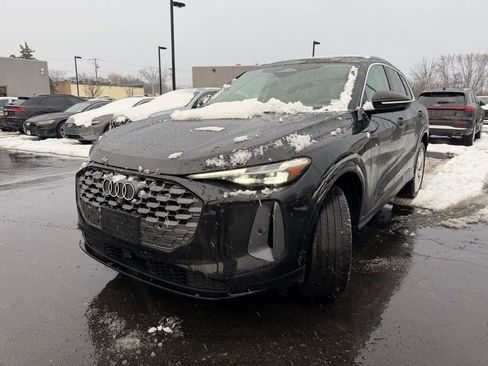 Used 2025 Audi Q5 Premium Plus w/ Premium Plus image 3