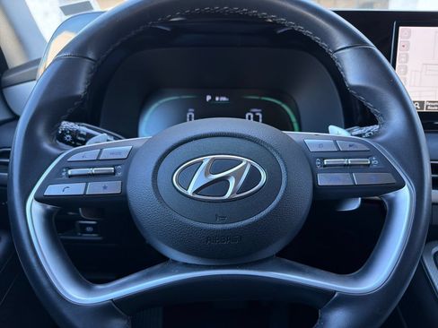 Used 2024 Hyundai Palisade SEL FWD image 24