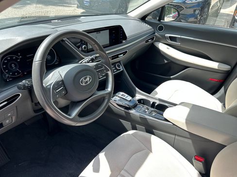 Used 2023 Hyundai Sonata SEL w/ Convenience Package FWD image 12