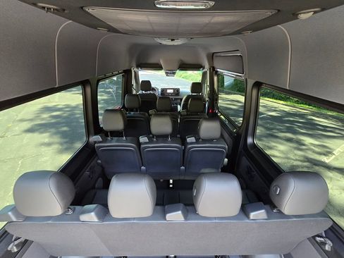 Used 2023 Mercedes-Benz Sprinter 2500 image 20