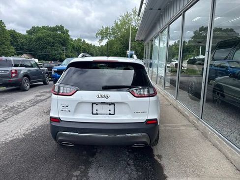 Used 2019 Jeep Cherokee Limited AWD/4WD image 5