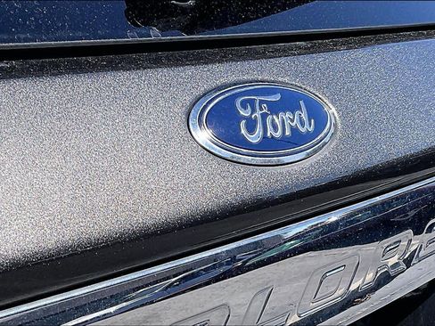 Used 2020 Ford Explorer Limited image 9