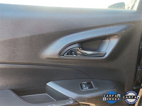 Used 2024 Chevrolet Trax RS image 25