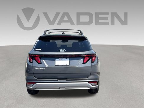 New 2026 Hyundai Tucson SEL Plus FWD image 4