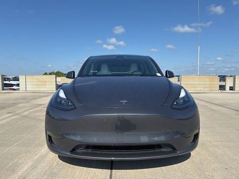 Used 2023 Tesla Model Y Performance AWD/4WD image 8