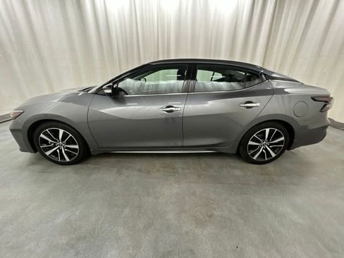 Used 2023 Nissan Maxima SL FWD image 3