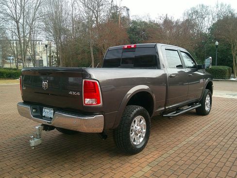 Used 2018 RAM 3500 Laramie image 5