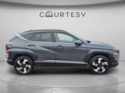 Certified 2024 Hyundai Kona Limited AWD/4WD image 6