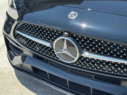 New 2025 Mercedes-Benz C 300 4MATIC Sedan image 13
