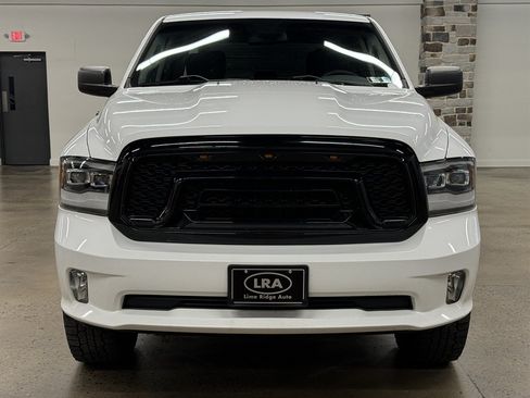 Used 2016 RAM 1500 Express AWD/4WD image 2
