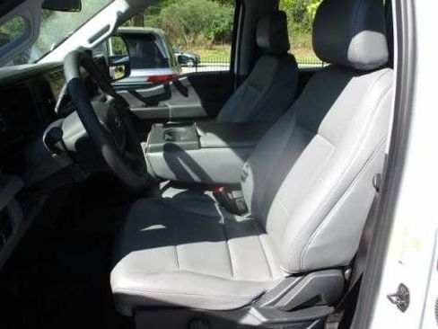 Used 2023 Ford F250 XL image 9