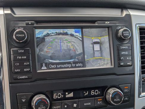 Used 2017 Nissan Titan PRO-4X w/ Pro-4x Convenience Package AWD/4WD image 26