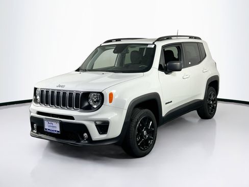 Used 2022 Jeep Renegade Latitude w/ Sun/Sound Group AWD/4WD image 1