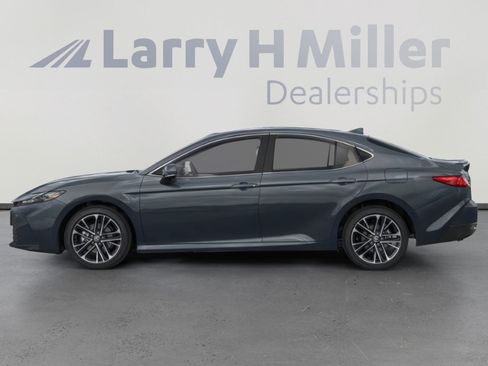 New 2026 Toyota Camry XLE FWD image 3