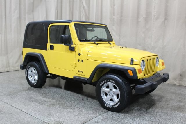 Used 2004 Jeep Wrangler X w/ Wheel Plus Group AWD/4WD image 2