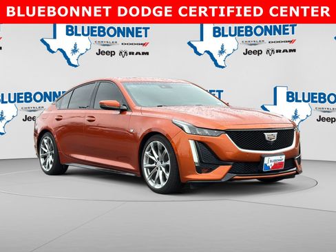 Used 2022 Cadillac CT5 Sport w/ Parking Package RWD image 3