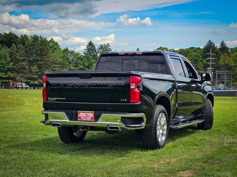 Used 2023 Chevrolet Silverado 1500 LTZ w/ LTZ Premium Package AWD/4WD image 4