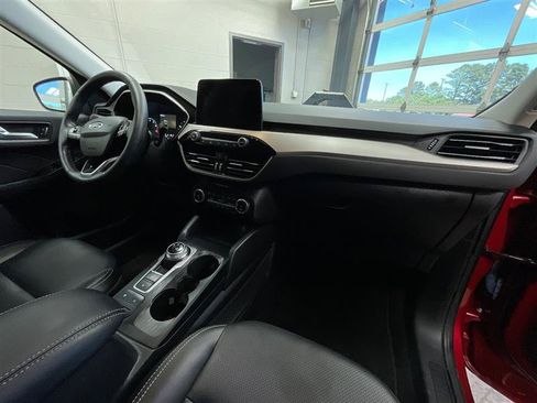 Used 2022 Ford Escape SEL AWD/4WD image 29