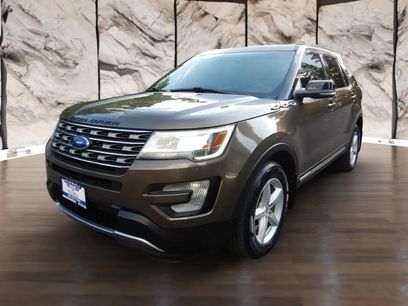 Used 2016 Ford Explorer XLT w/ Equipment Group 202A
