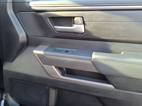 Used 2022 Toyota Tundra SR5 image 8