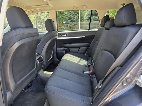 Used 2012 Subaru Outback 3.6R Premium AWD/4WD image 17